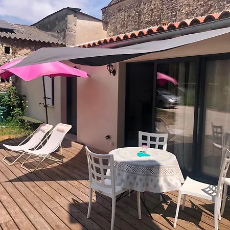 فندق مبيت وإفطار La Grange De